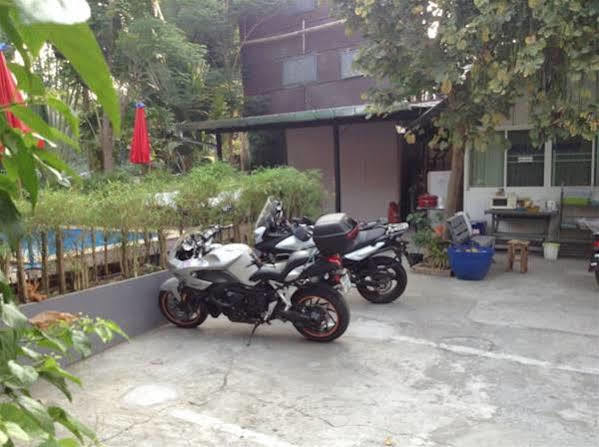 Hi Guesthouse Airport Chiang Mai Ngoại thất bức ảnh
