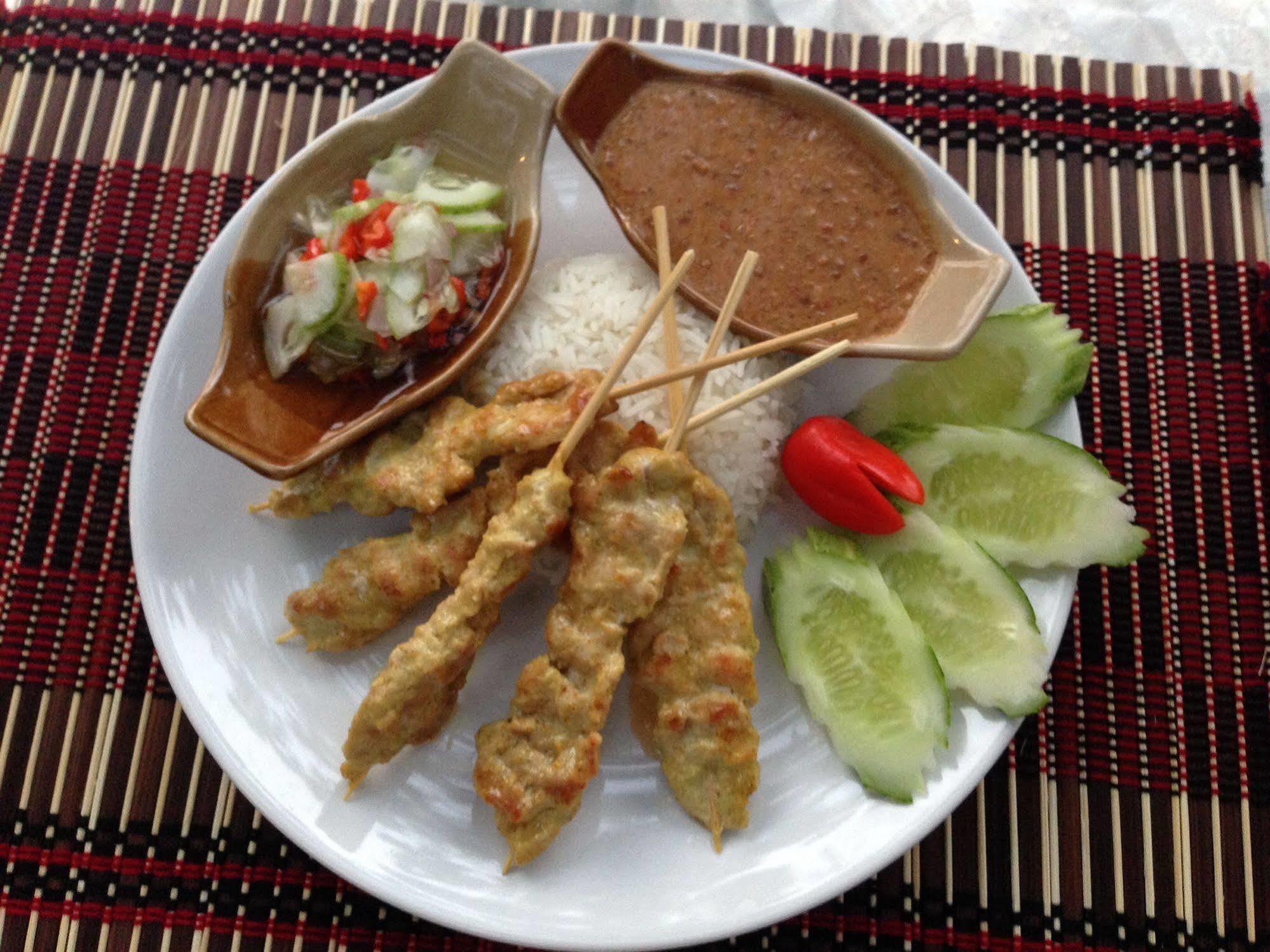 Hi Guesthouse Airport Chiang Mai Ngoại thất bức ảnh