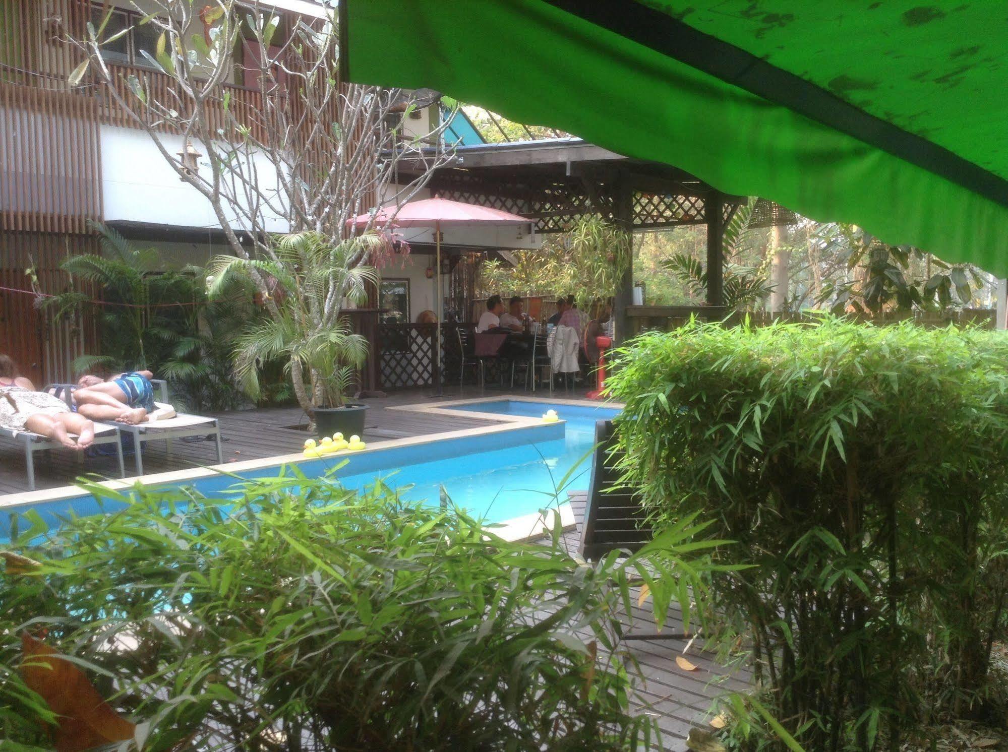 Hi Guesthouse Airport Chiang Mai Ngoại thất bức ảnh