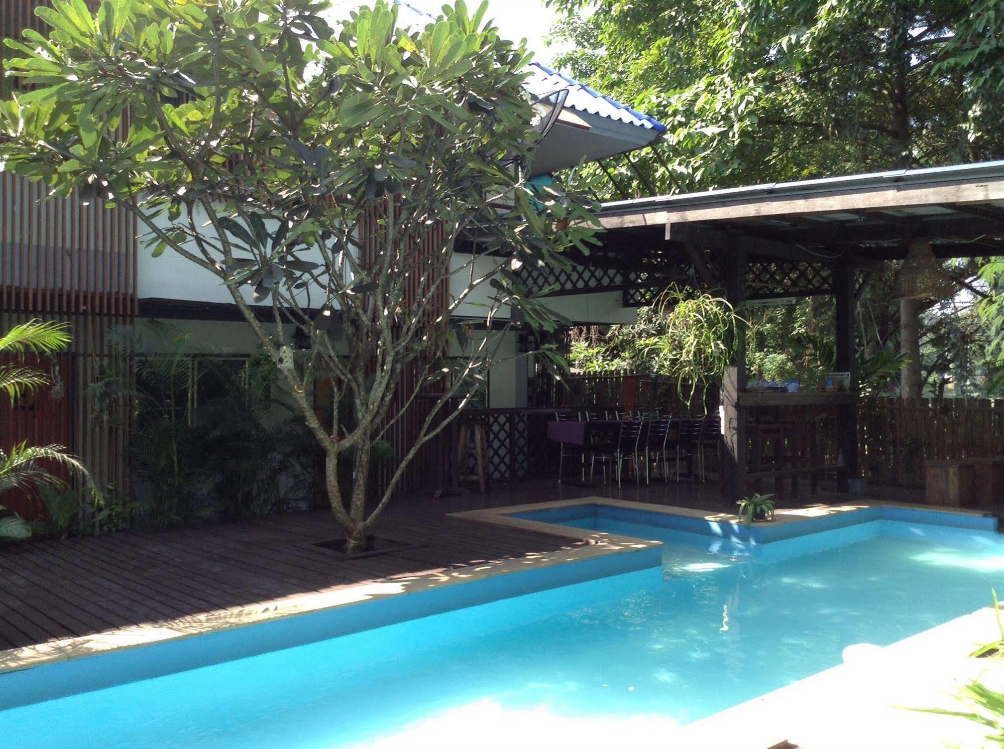 Hi Guesthouse Airport Chiang Mai Ngoại thất bức ảnh