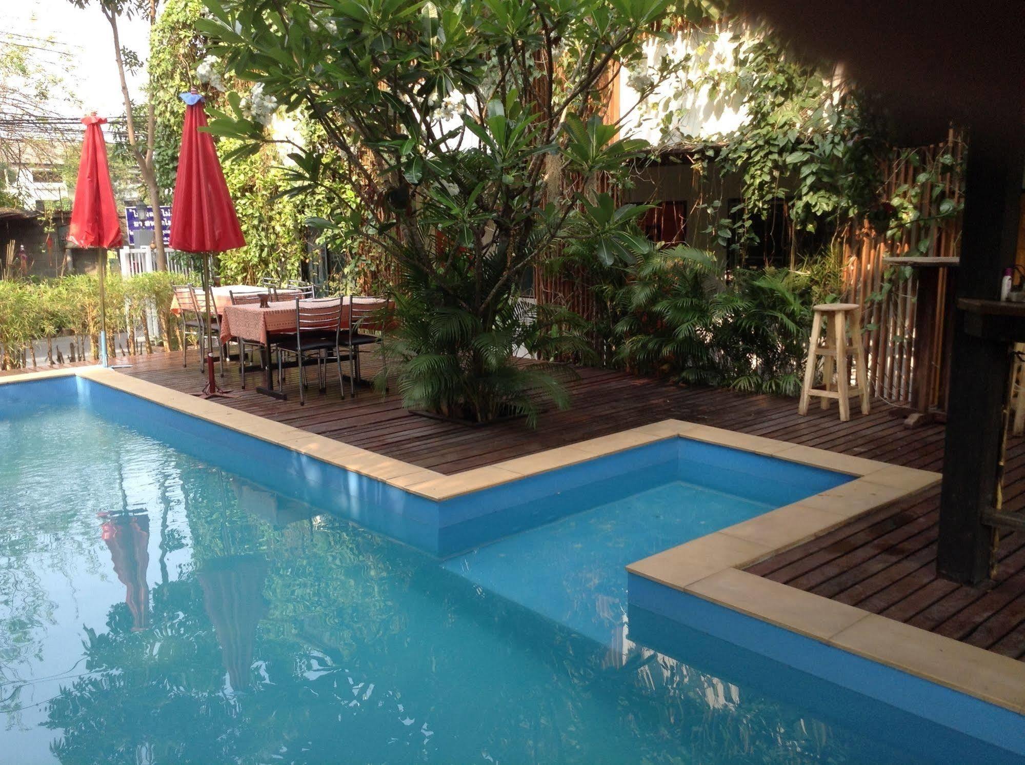 Hi Guesthouse Airport Chiang Mai Ngoại thất bức ảnh